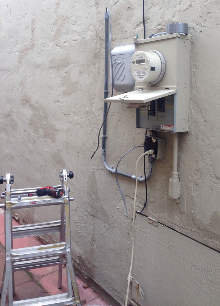 New Outlet and Outdoor MS Light